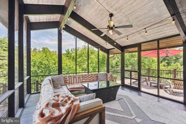 Interior, Living room, Sun Room, Wooden Beams, Wooden Ceilings, Wood Texture Flooring