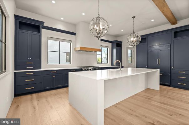 Chandelier, Interior, Kitchen, Pendant Lights, Recessed Lighting, Wood Texture Flooring