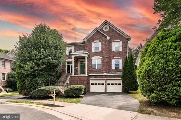 Attached, Exterior, Facade, Brick Facade, Brick Traditional