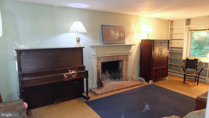 Fireplace, Interior, Piano, Wood Texture Flooring