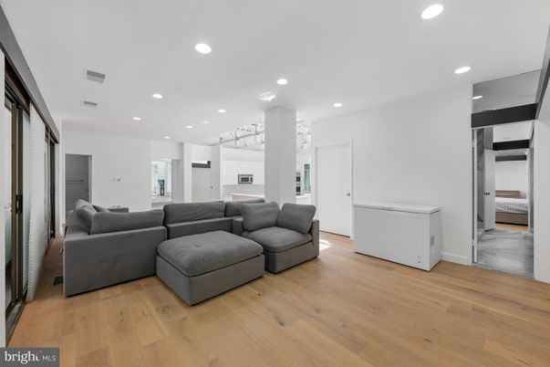 Interior, Kitchen, Living room, Recessed Lighting, Wood Texture Flooring