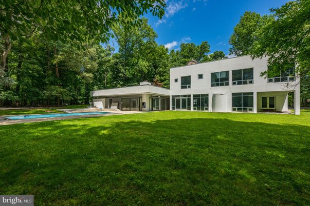 Backyard, Exterior, Pool