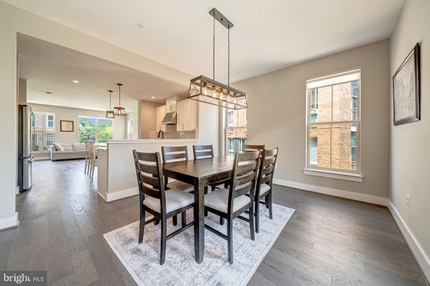 Dining room, Interior, Kitchen, Pendant Lights, Recessed Lighting, Wood Texture Flooring