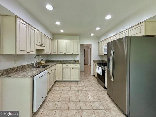 Interior, Kitchen, Recessed Lighting