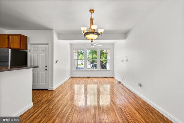 Chandelier, Empty room, Interior, Wood Texture Flooring