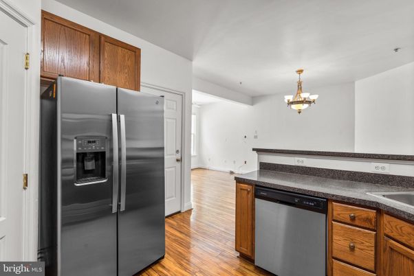 Chandelier, Interior, Kitchen, Stainless Steel Appliances, Wood Texture Flooring