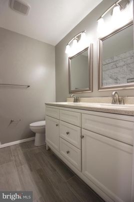 Bathroom, Dual Sink Vanities, Interior, Wood Texture Flooring