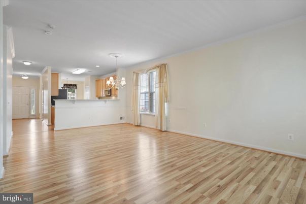 Chandelier, Empty room, Interior, Wood Texture Flooring