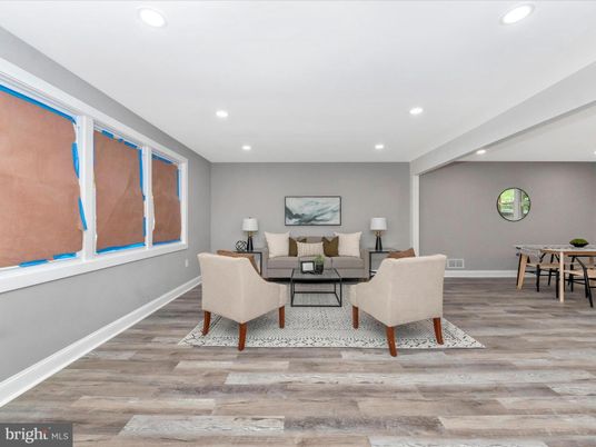 Dining room, Interior, Living room, Recessed Lighting, Wood Texture Flooring