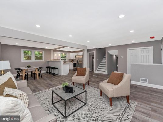 Dining room, Interior, Kitchen, Living room, Recessed Lighting, Wood Texture Flooring