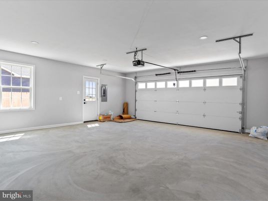 Garage, Interior, Recessed Lighting
