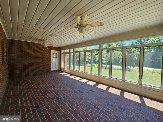 Empty room, Interior, Stone Walls, Sun Room