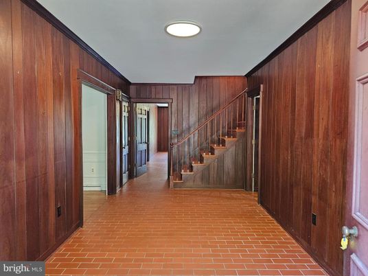 Interior, Recessed Lighting, Wooden Walls