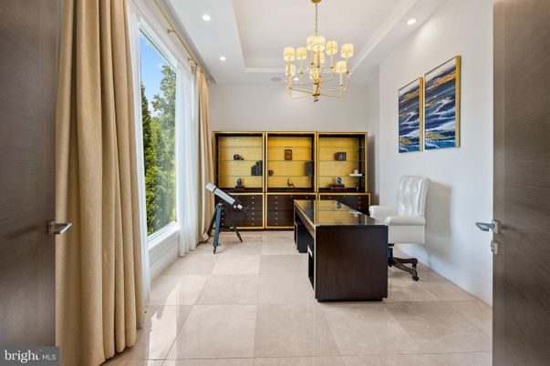Chandelier, Home Office, Interior, Recessed Lighting
