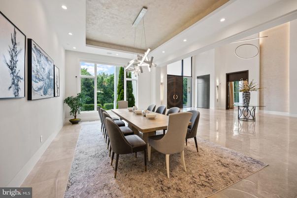 Dining room, Interior, Pendant Lights, Recessed Lighting