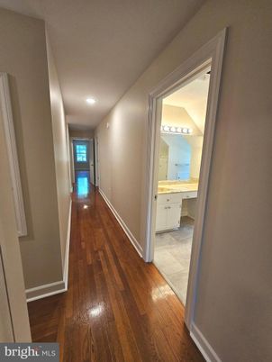 Bathroom, Interior, Recessed Lighting, Wood Texture Flooring