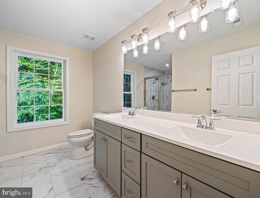 Bathroom, Dual Sink Vanities, Interior, Marble