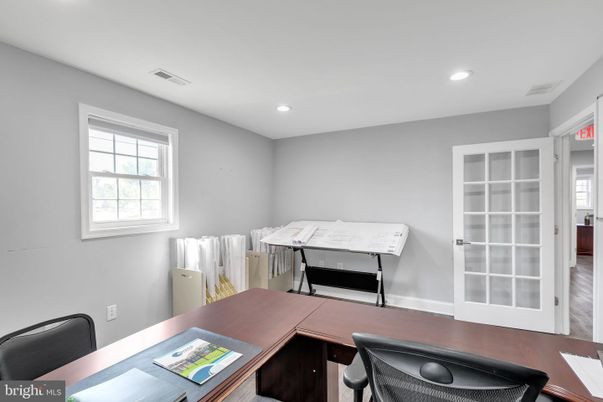 Home Office, Interior, Recessed Lighting, Wood Texture Flooring