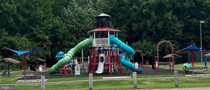 Backyard, Exterior, Playground