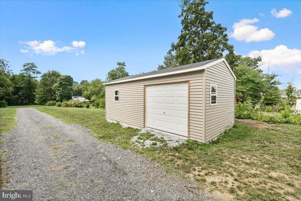 Backyard, Detached Garage, Exterior