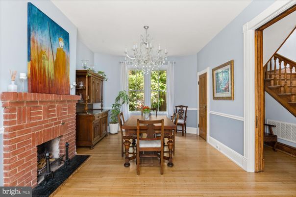 Chandelier, Dining room, Fireplace, Interior, Wood Texture Flooring