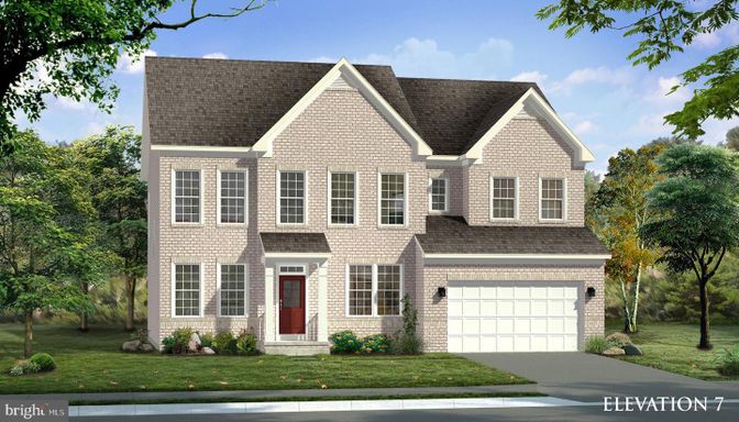 Attached, Exterior, Facade, Brick Traditional