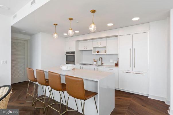 Interior, Kitchen, Pendant Lights, Recessed Lighting, Wood Texture Flooring