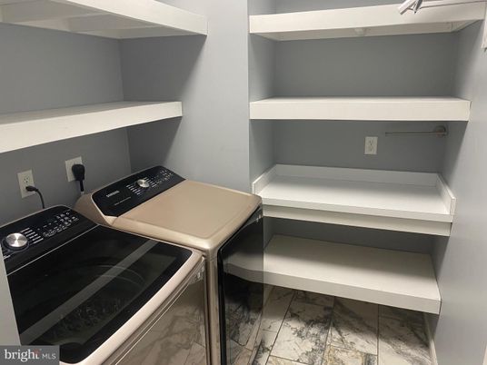 Interior, Washer