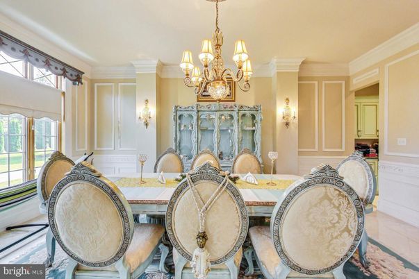 Chandelier, Dining room, Interior