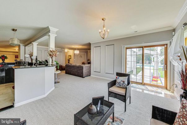 Chandelier, Interior, Kitchen, Pendant Lights