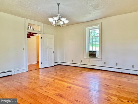 Chandelier, Empty room, Interior, Wood Texture Flooring