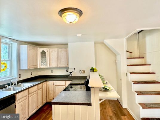 Interior, Kitchen, Wood Texture Flooring