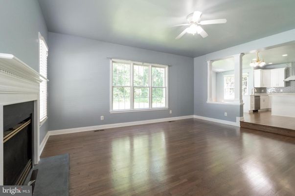Empty room, Interior, Kitchen, Recessed Lighting, Wood Texture Flooring