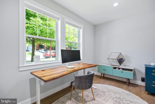Home Office, Interior, Recessed Lighting, Wood Texture Flooring