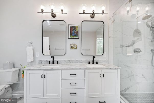 Bathroom, Dual Sink Vanities, Glass Shower, Interior, Marble Walls