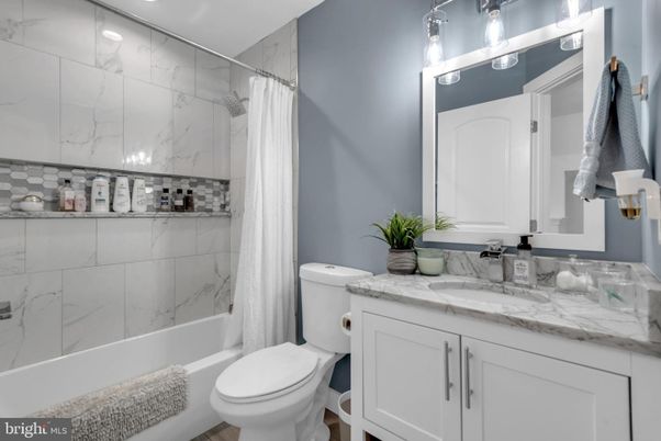 Bathroom, Interior, Marble Walls