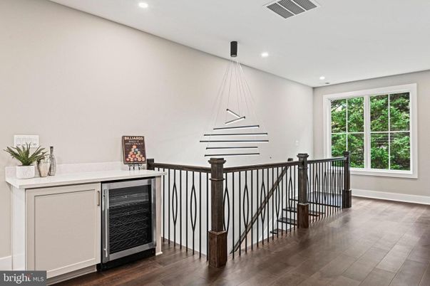 Interior, Pendant Lights, Recessed Lighting, Wood Texture Flooring