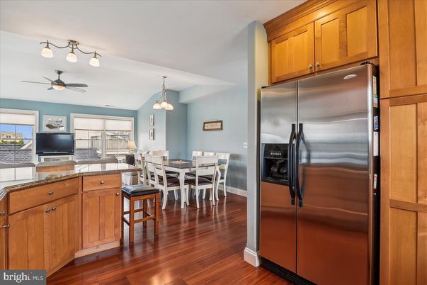 Dining room, Interior, Kitchen, Pendant Lights, Stainless Steel Appliances, Wood Texture Flooring