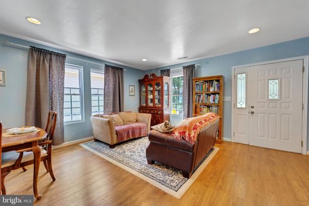 Dining room, Interior, Living room, Recessed Lighting, Wood Texture Flooring