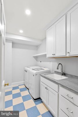 Interior, Recessed Lighting, Washer