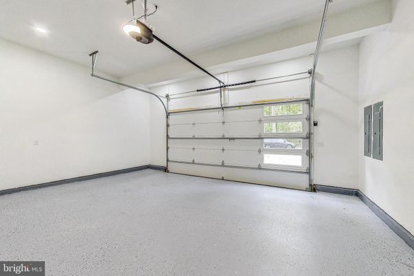Garage, Interior, Recessed Lighting