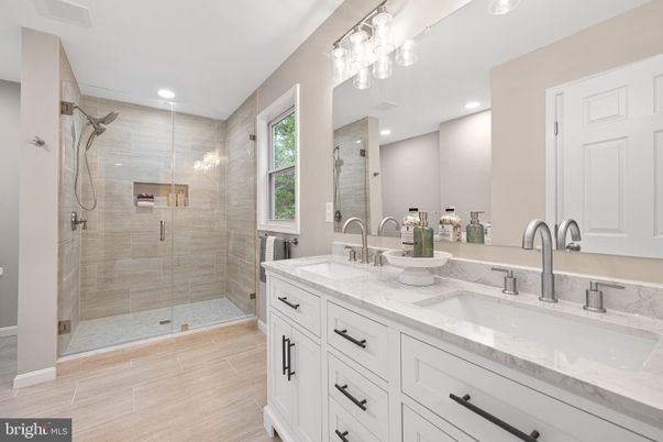 Bathroom, Dual Sink Vanities, Glass Shower, Interior, Recessed Lighting