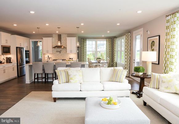 Dining room, Interior, Kitchen, Living room, Pendant Lights, Recessed Lighting, Stainless Steel Appliances, Wood Texture Flooring