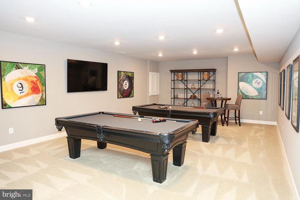Billiard Table, Game Room, Interior, Recessed Lighting