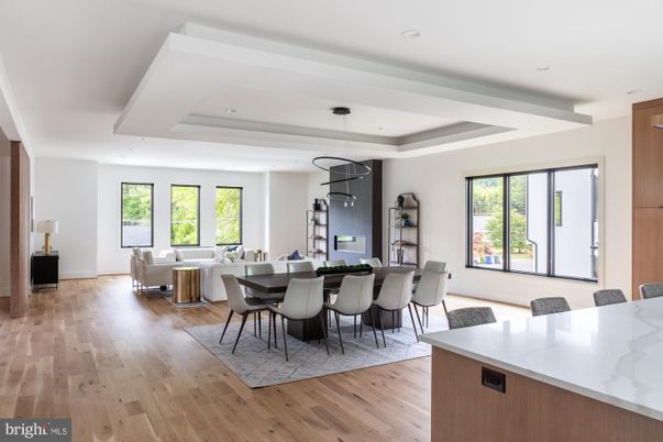 Dining room, Interior, Living room, Pendant Lights, Recessed Lighting, Wood Texture Flooring