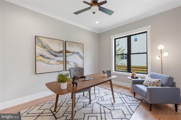 Home Office, Interior, Recessed Lighting, Wood Texture Flooring