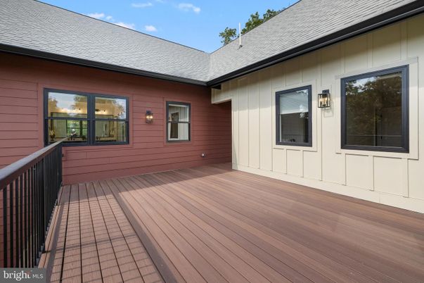 Exterior, Wood Texture Flooring