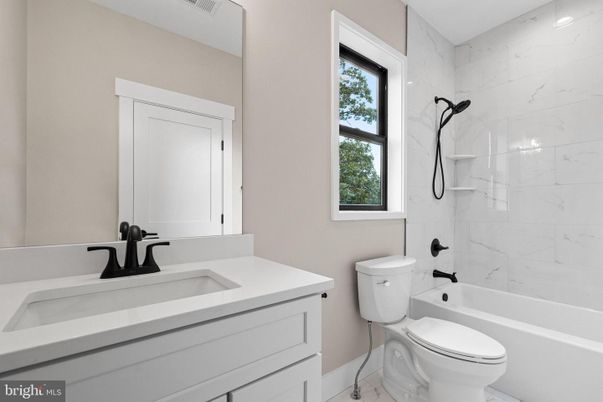 Bathroom, Interior, Marble Walls