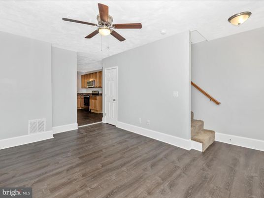 Empty room, Interior, Kitchen, Wood Texture Flooring