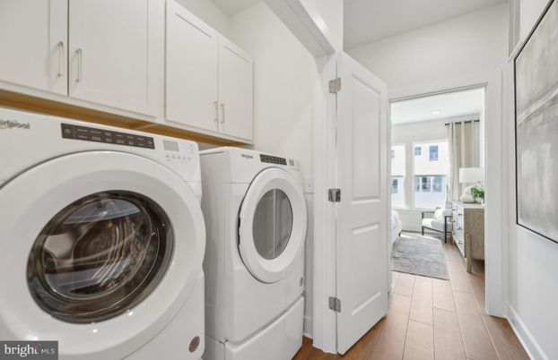 Interior, Recessed Lighting, Utility Closets, Washer, Wood Texture Flooring